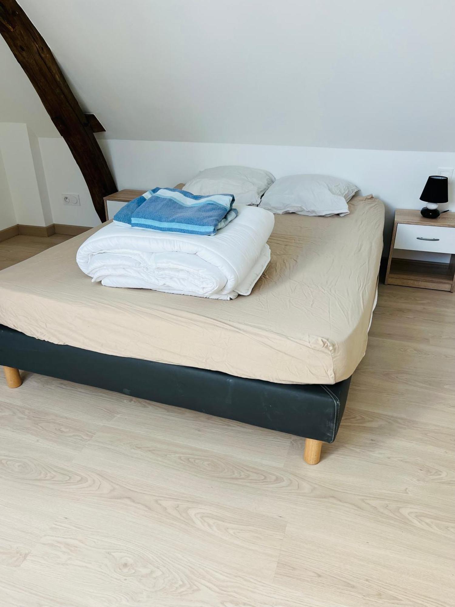 Logements 6 Pers A 15 Minutes D Angers Corne Bagian luar foto